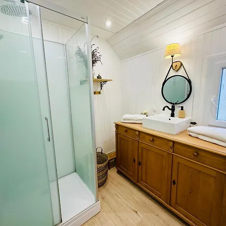 Casa de Férias Gold - Logis Des Hirondelles Classe 4 Etoiles *