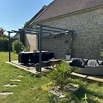 Gold - Logis Des Hirondelles Classe 4 Etoiles Дом отдыха Ver-sur-Mer
