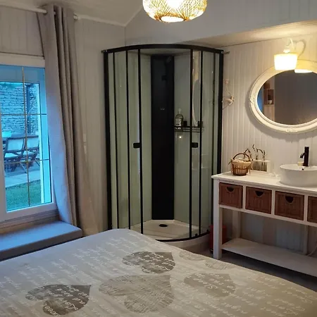 Logis Des Hirondelles - Gold - Maison Plain Pied Classee 4 Etoiles