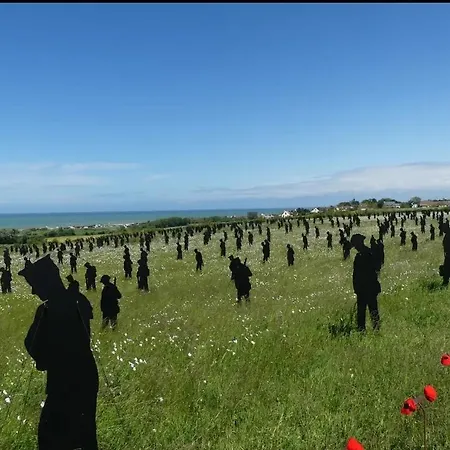 Dom wakacyjny Logis Des Hirondelles - Gold - Maison Plain Pied Classee 4 Etoiles *