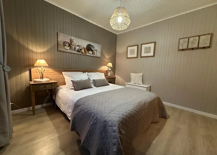 Gold - Logis Des Hirondelles Classe 4 Etoiles Semesterbostad